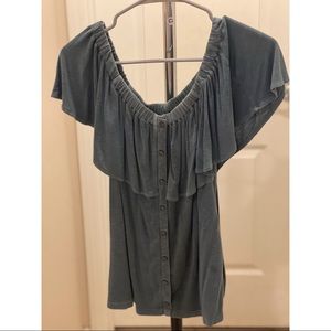 AMERICAN EAGLE OFF THE SHOULDER TOP
